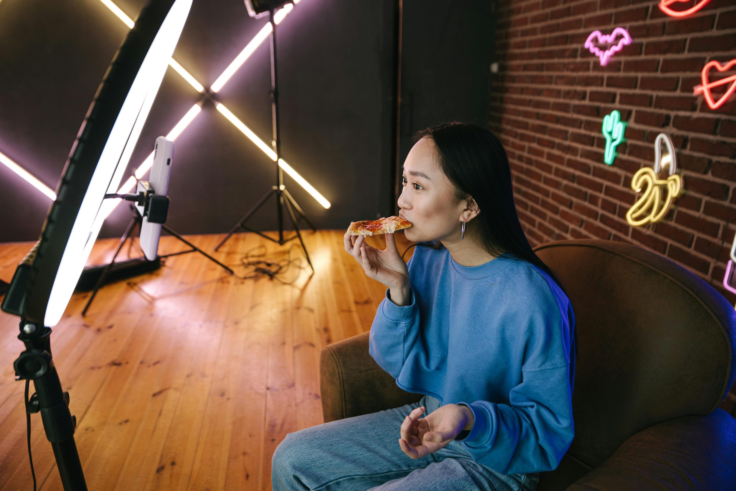 Food in the Age of TikTok: How Viral Trends Are Changing What We Eat